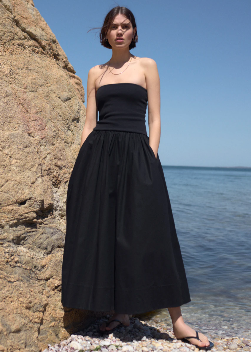 The Strapless RSVP Dress